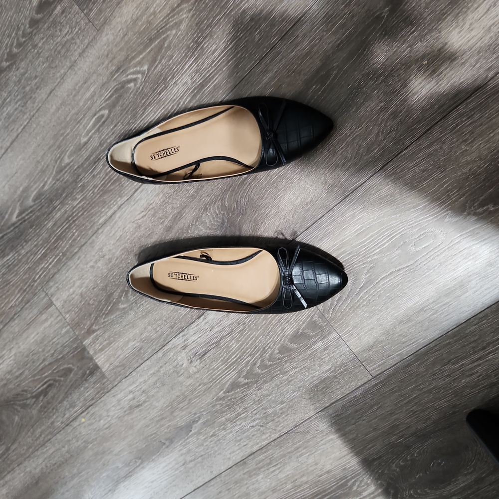 Seychelles flats